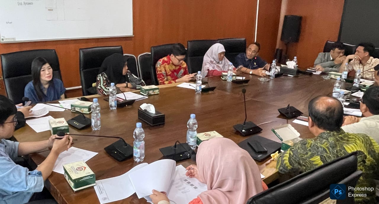 Komisi III DPRD Medan gelar RDP bahas pajak restoran mewah dengan pajak kecil. (Ist)